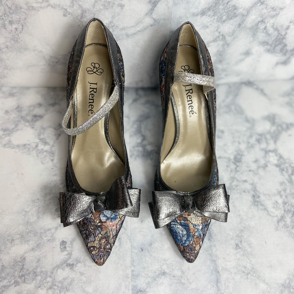 J. Renee' Fame Lace Pumps 6M - Picture 3 of 6